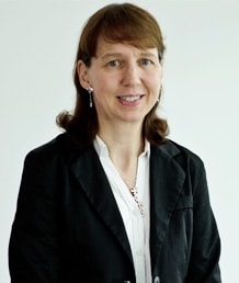 Dr. Sian JENKIN 1 Photo of Dr. Sian JENKIN