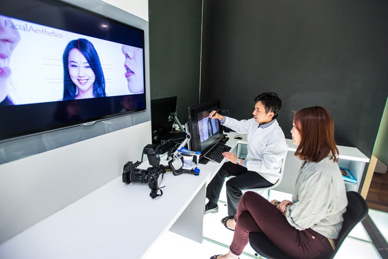 Digital Workspace in a T32 Dental Clinic