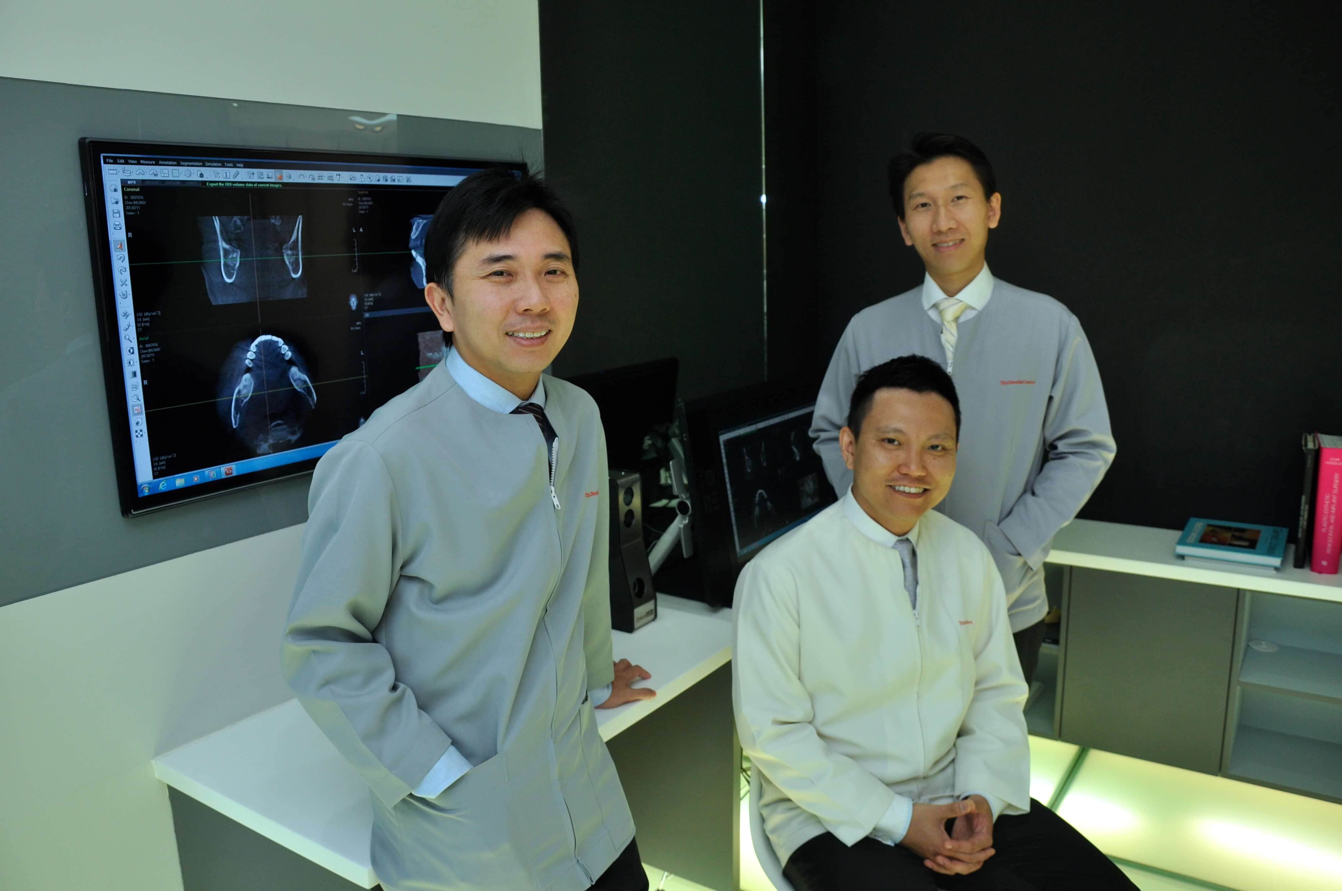 T32 IMPLANT CENTRE SPEARHEADS DIGITAL DENTISTRY IN SOUTH EAST ASIA - Photo of T32 Dental Staff