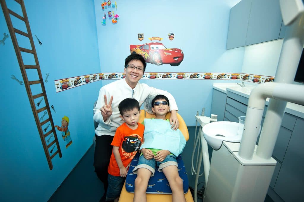 Dr Chin Shou King and pediatric patients